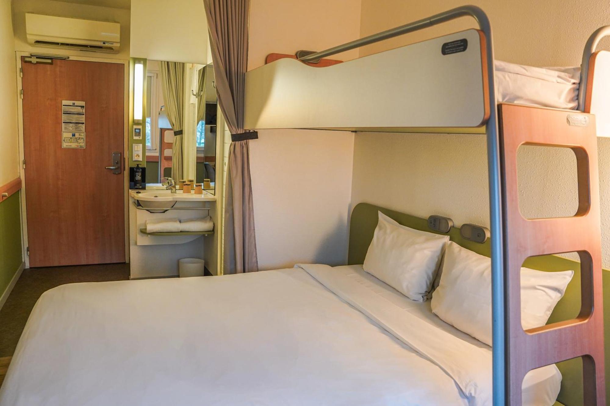 Ibis Budget Bayeux Nonant Exterior photo