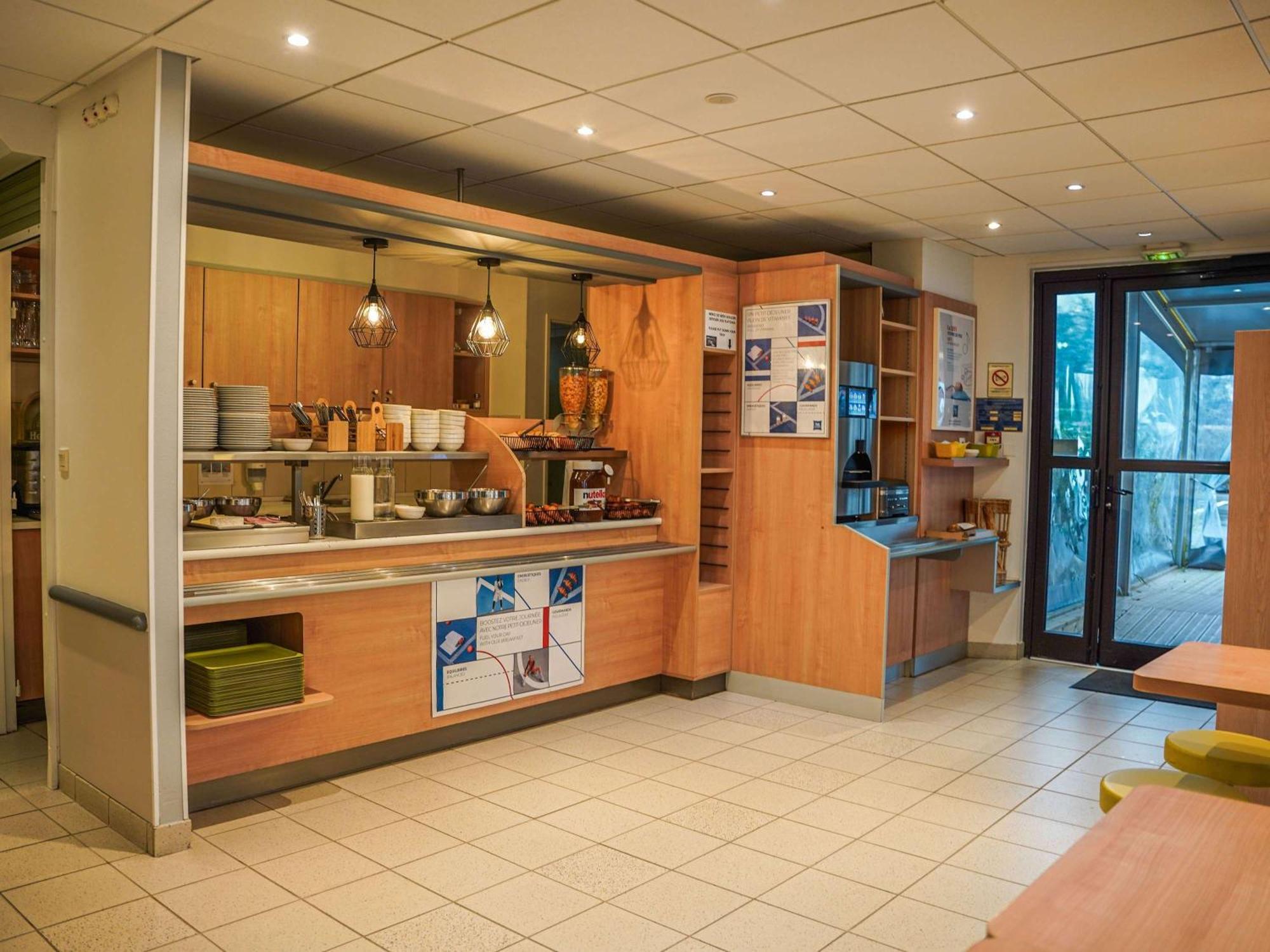 Ibis Budget Bayeux Nonant Exterior photo