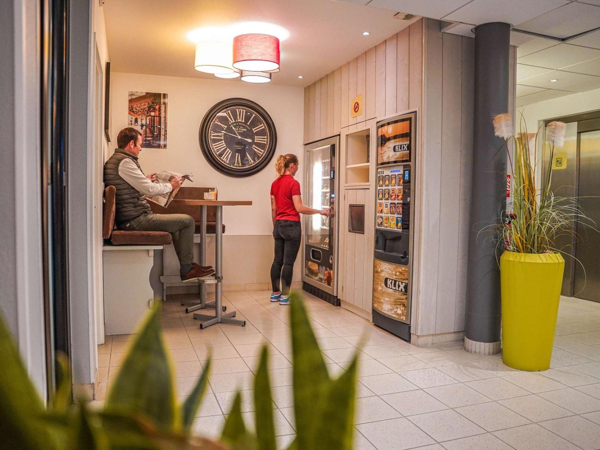 Ibis Budget Bayeux Nonant Exterior photo