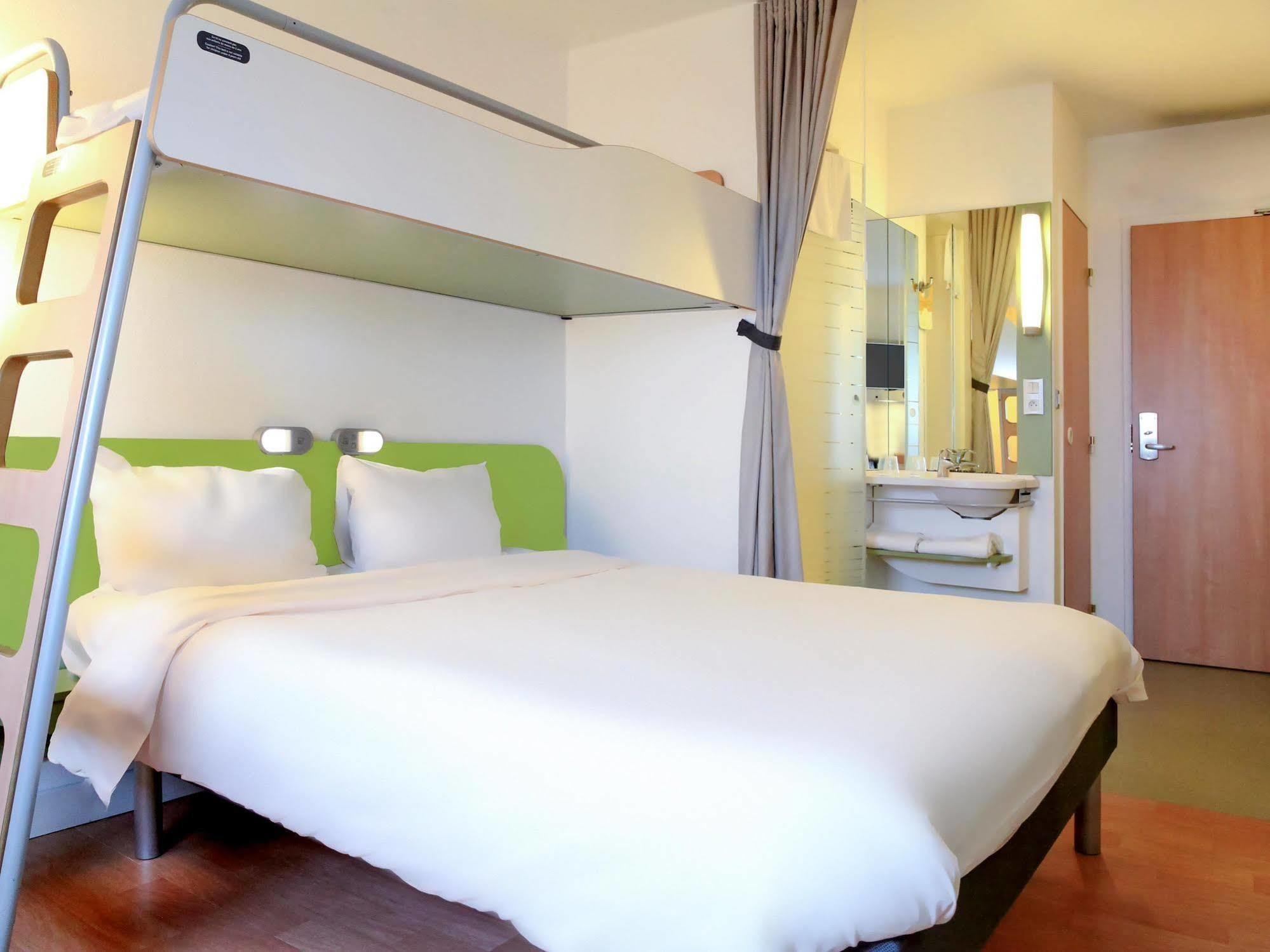 Ibis Budget Bayeux Nonant Exterior photo